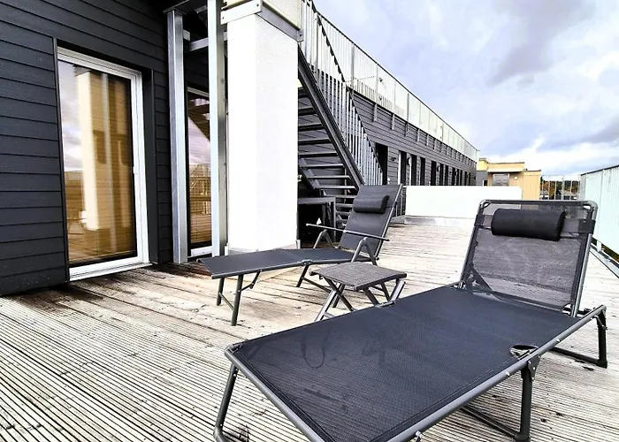 Penthouse 21141 Apartment *